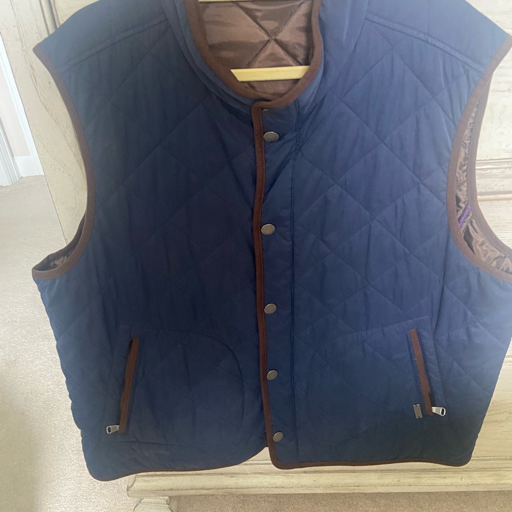 Tommy Bahama Navy Quilted Vest with Brown Accents